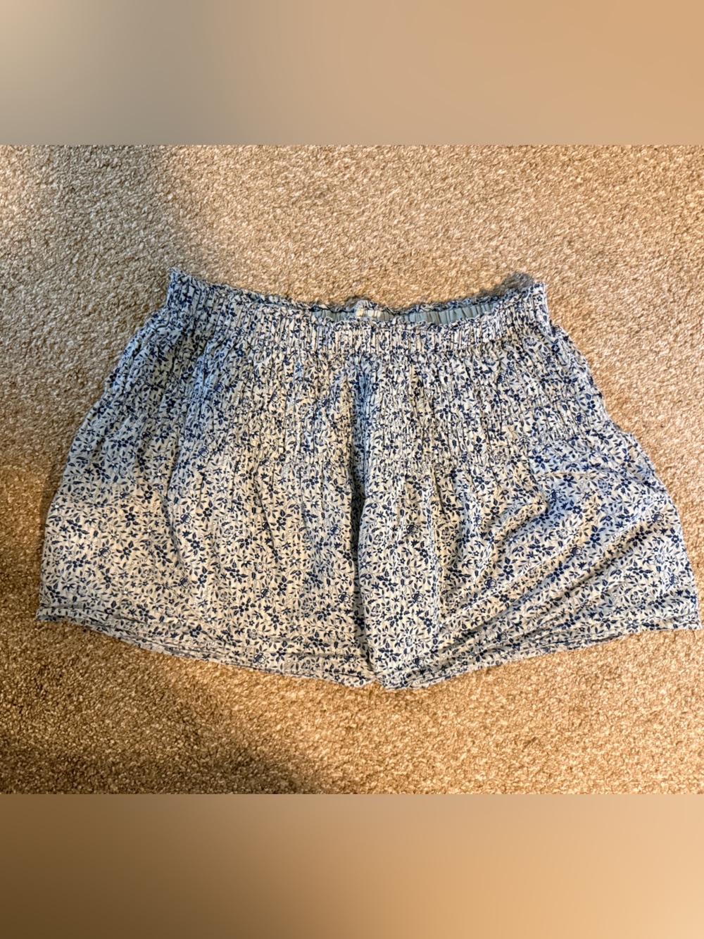 Madewell Blue and Cream Floral Shorts